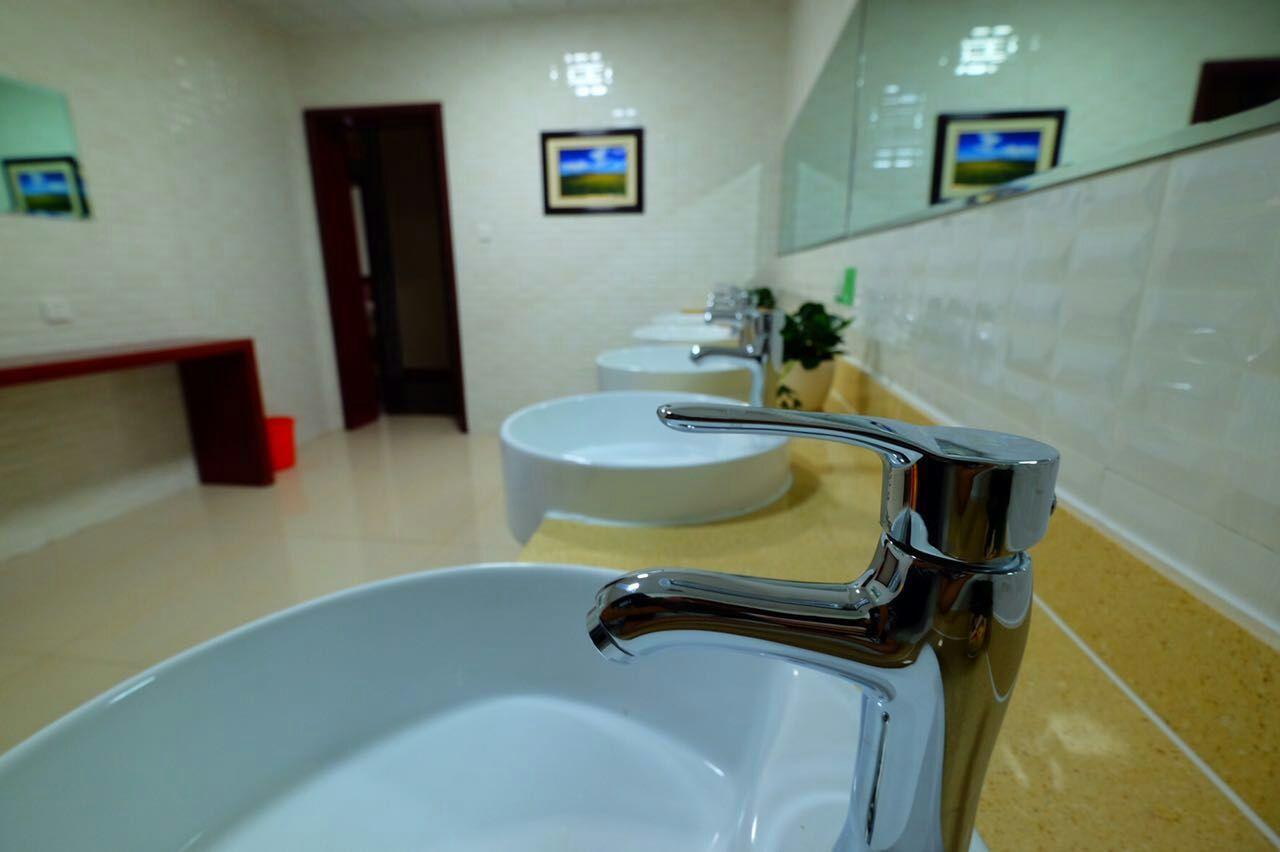 The Silk Road Travelers Hostel Zhangye Extérieur photo