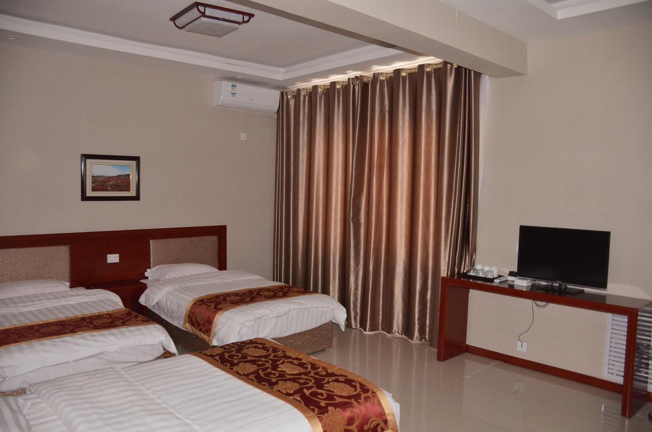 The Silk Road Travelers Hostel Zhangye Chambre photo