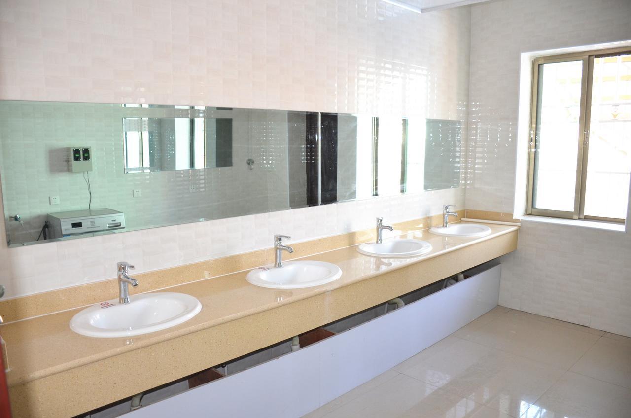 The Silk Road Travelers Hostel Zhangye Extérieur photo